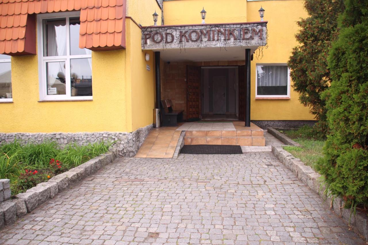 Zajazd Pod Kominkiem - Brzoza Kolo Torunia Экстерьер фото
